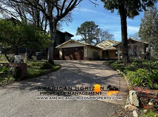 150 Riverview Dr, Auburn, CA 95603