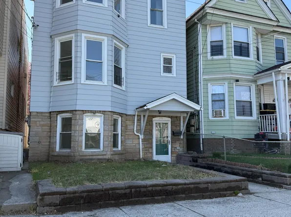 244 Fillmore St, Staten Island, NY 10301