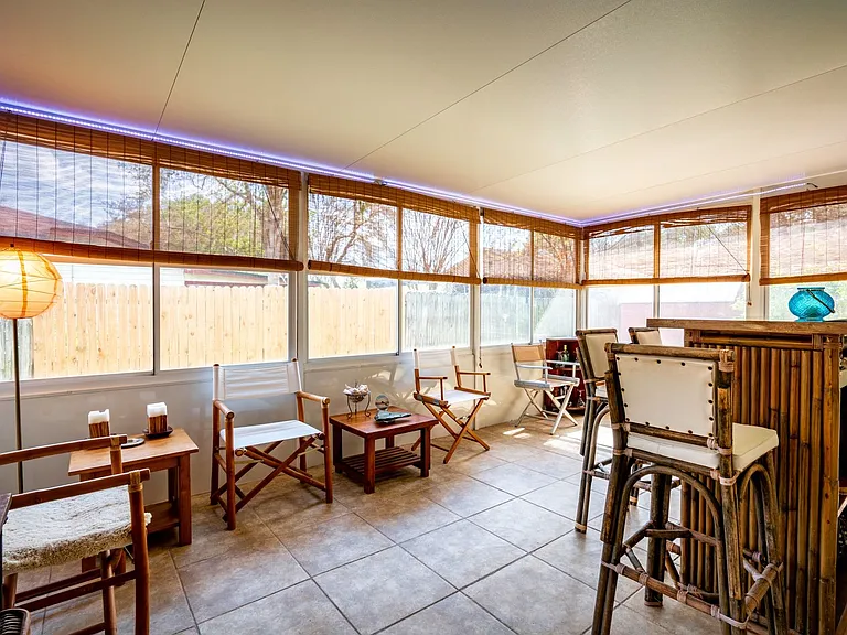 604 Alicante Rd — Photo 26