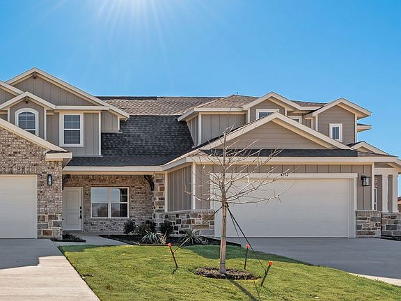 2nd image of 4254-4256-4258 Clovis Ct #4256