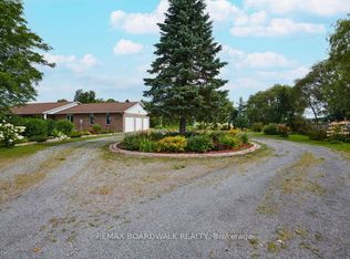 3382 Carp Rd, Ottawa, ON K0A 1L0