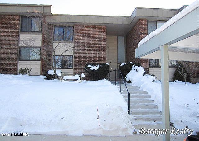 1st image of 4160 N Norway St SE #25