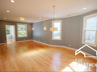 4238 N Albany Ave #1F, Chicago, IL 60618