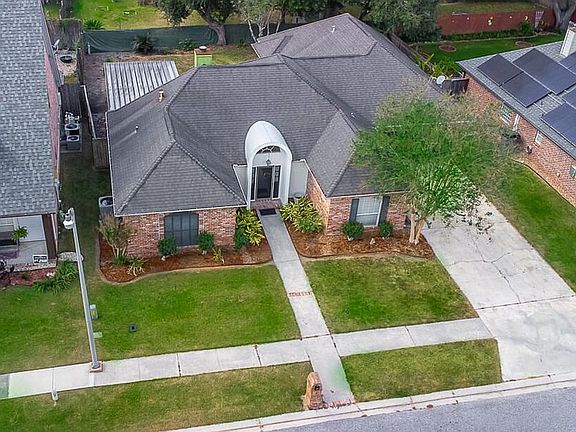 2nd image of 103 Water Birch Ln