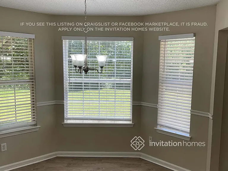 1692 Zacharys Way — Photo 5