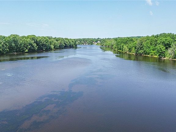 3rd image of 23524 Fetterly Rd