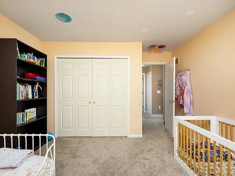 3339 Elsinore Ct — Photo 32