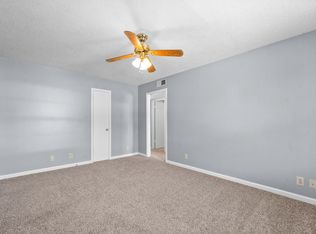 344 Dupuis Dr APT B, Clarksville, TN 37042