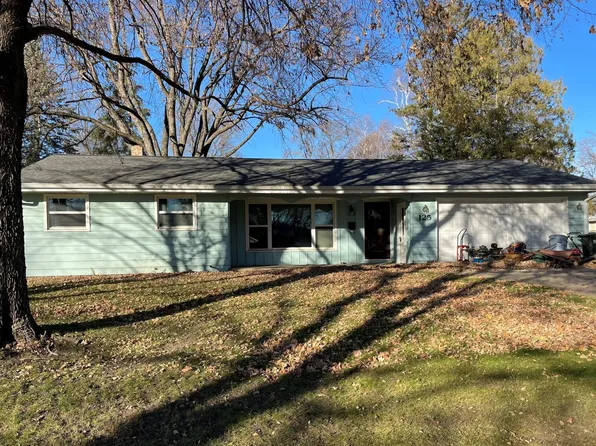 125 10th Ave NE, Hutchinson, MN 55350