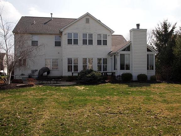 3rd image of 4760 Seven Lakes Pl