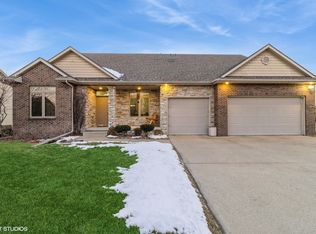718 NW Boulder Point Cir, Ankeny, IA 50023