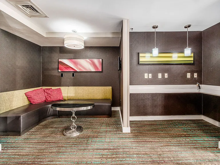 ReVi Columbus North — Photo 14