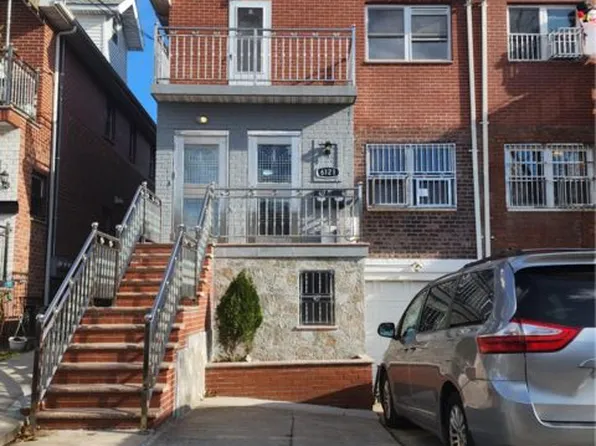 6121 159th St, Fresh Meadows, NY 11365