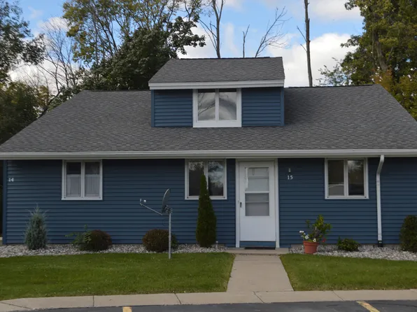 197 N Main St #15, Freeland, MI 48623