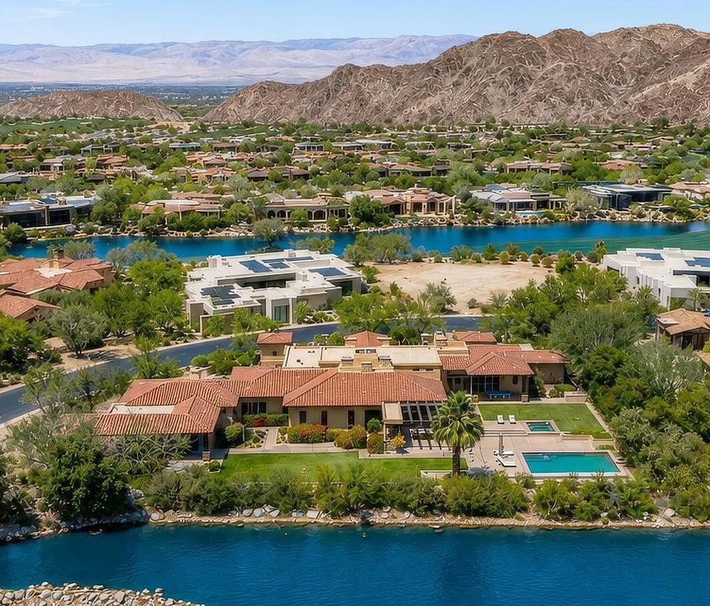 74293 Desert Arroyo Trl
