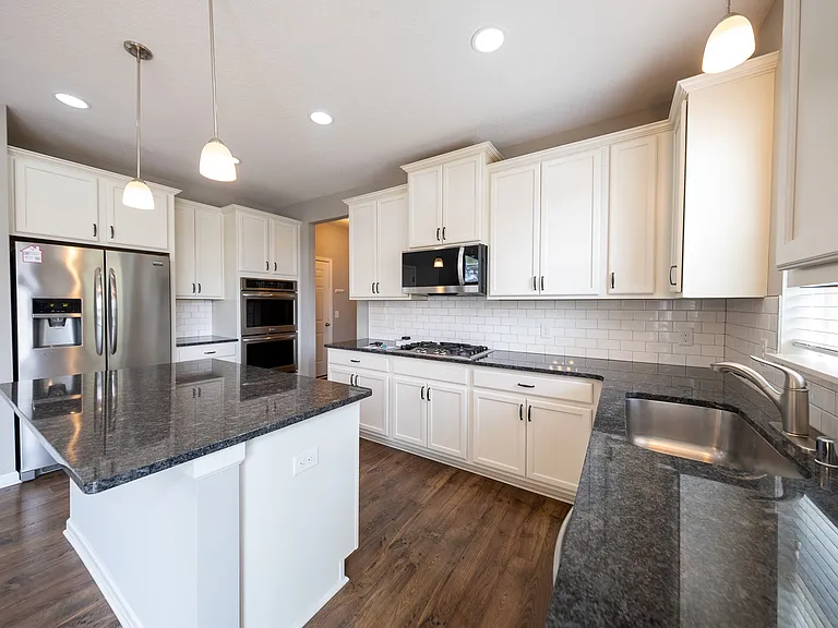 15430 Eagle Creek Way — Photo 7