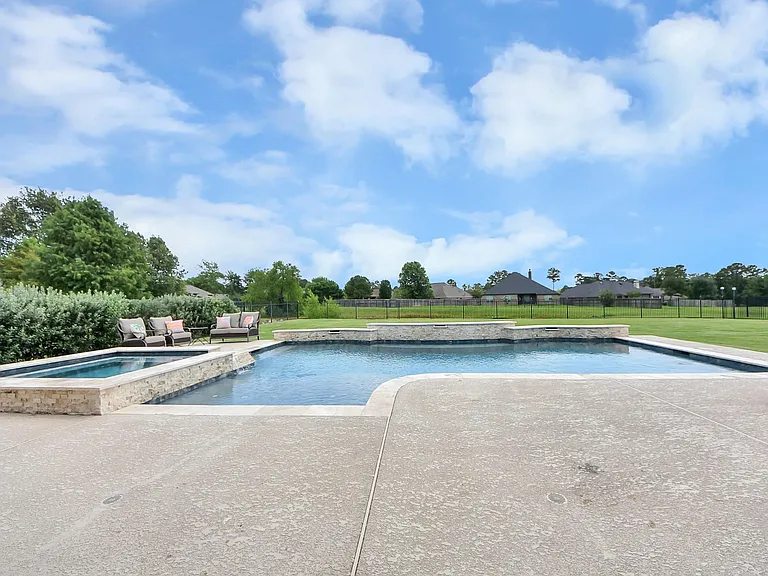11726 W Grand Pond Dr — Photo 44