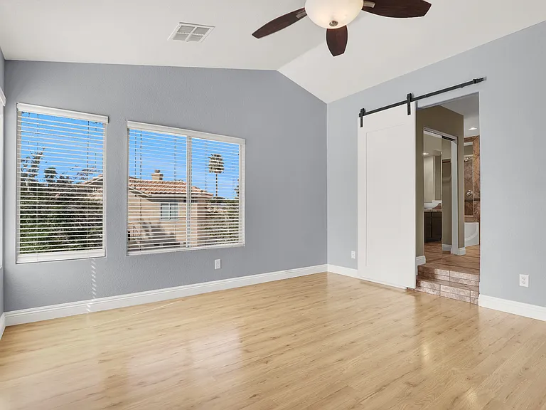 133 Serenade Ct — Photo 21