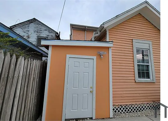 3419 Sealy St #3 — Photo 8