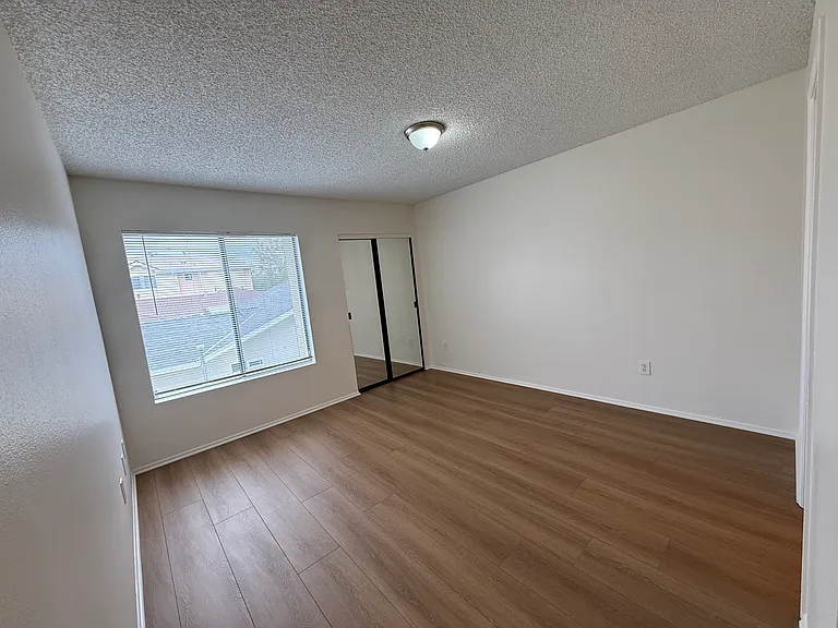 541 Ivy St #2 — Photo 10