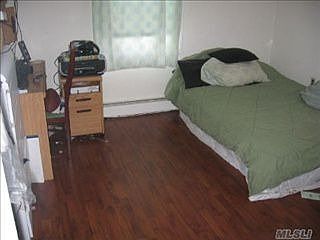 1st image of 141 Center Ln