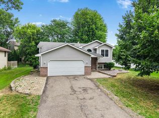 4840 Evergreen Ln N, Plymouth, MN 55442