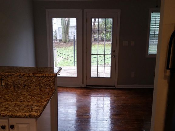5th image of 5515 Winn Ave