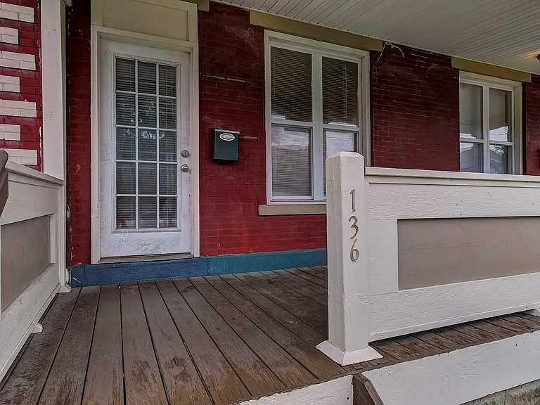 136-138 E 11th Ave — Photo 15