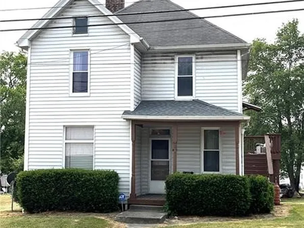 506 S Center Ave, New Stanton, PA 15672