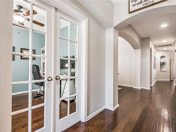 2nd image of 9124 Wiggins Dr
