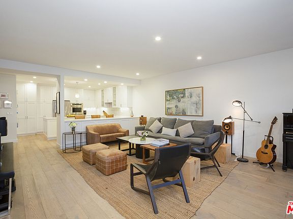 2nd image of 18125 Coastline Dr APT C