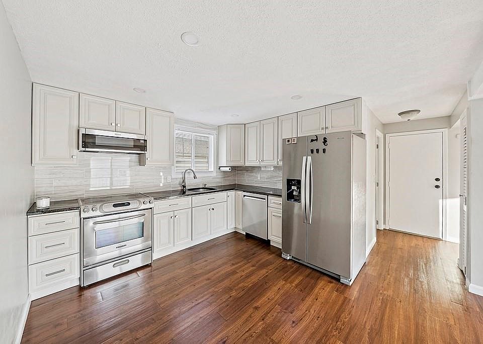 1st image of 7 Royal Dane Dr APT 54
