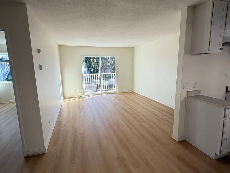 Oxnard - SSM Holdings, LLC — Photo 16