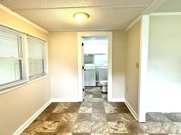 1103 Onslow Pines Rd — Photo 4