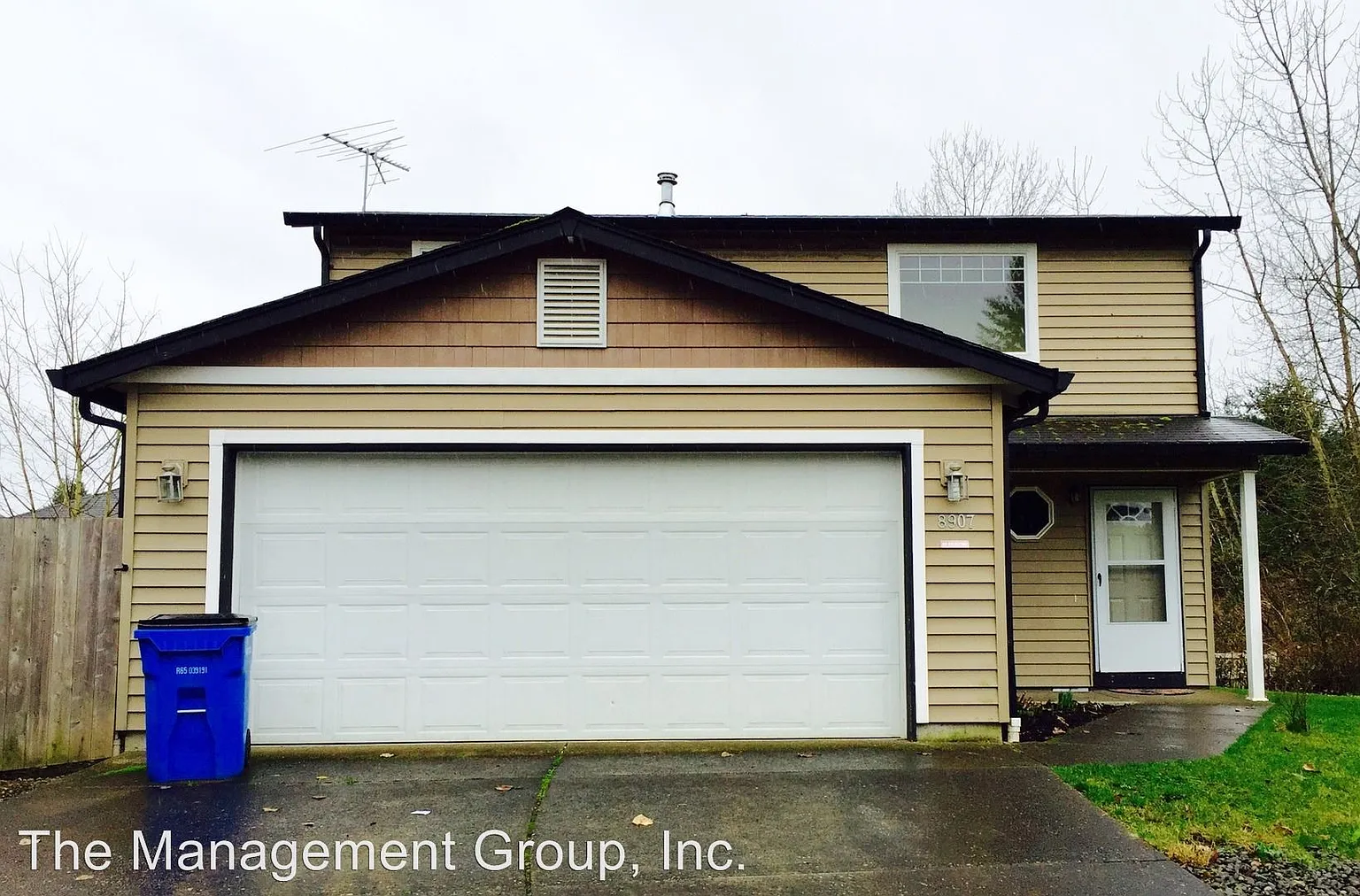 8907 NE 74th St photo 1