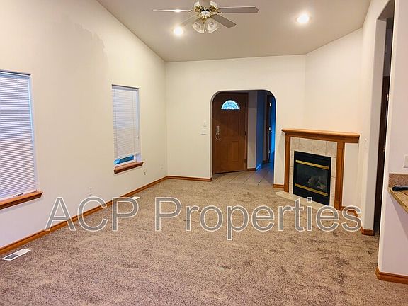 4th image of 627 Darby Dr