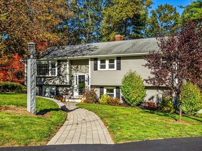 56 Sherwood Hill Dr, Holden, MA, 01520