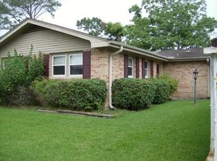 43 Hennessey Ct, River Ridge, LA 70123