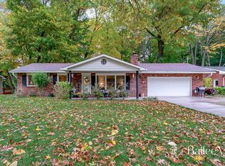 416 Spring Valley Ln, Whitehall, MI 49461