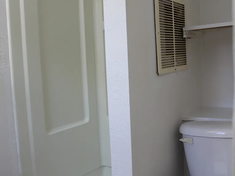 533 Elm St #3 — Photo 10