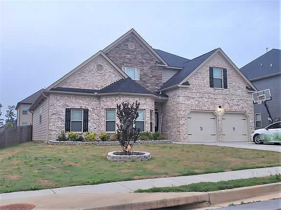 3rd image of 926 Shannon Mist Dr