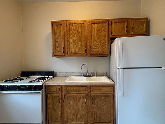 2nd image of 1531 N Washington St APT 16