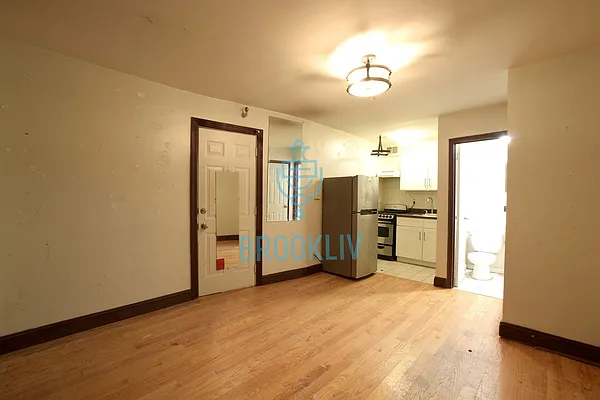 Rented by null | media 12