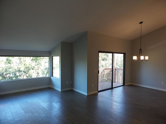 2nd image of 4463 Date Ave