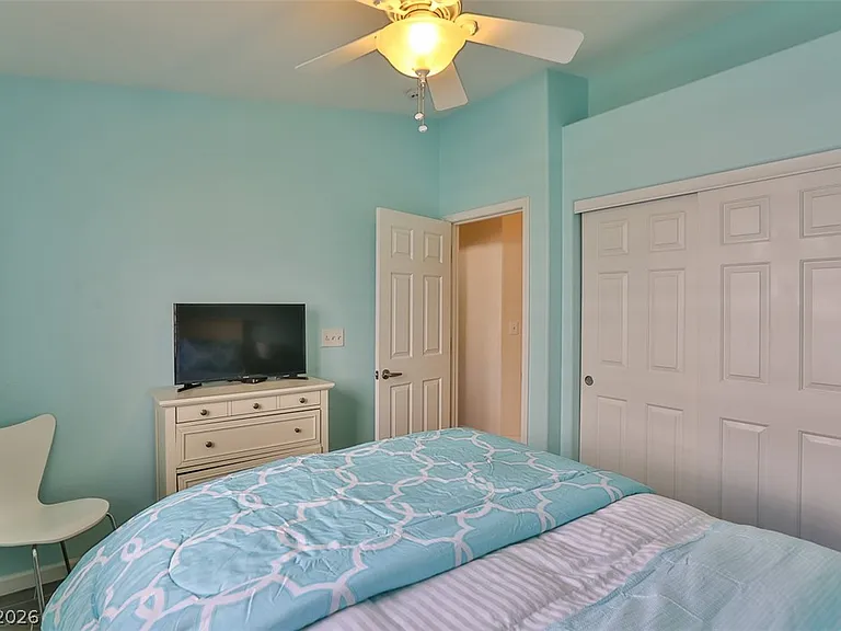 3240 Peaceful Shadows Ct — Photo 17