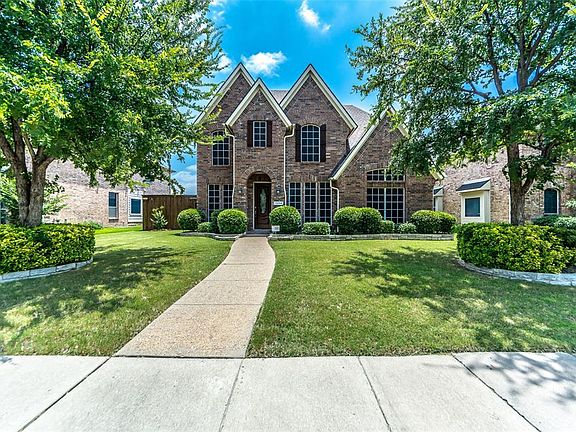 2nd image of 13294 Bavarian Dr