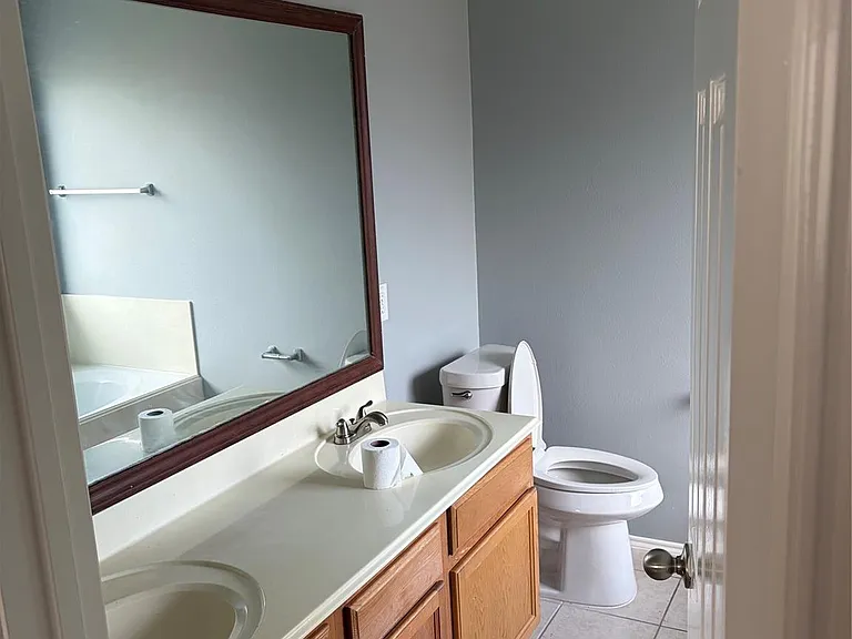 7214 Crescent Mills Dr — Photo 20
