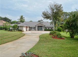 3995 SW San Clemente Ct, Palm City, FL 34990