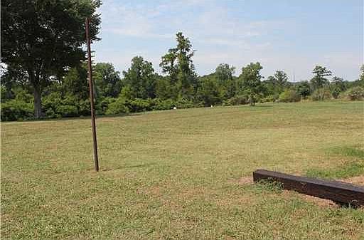 2nd image of 249 Longhorn Dr