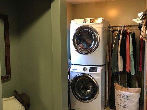 5th image of 3112 Shayna Way